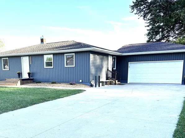 1395 County 25 ROAD, La Crescent, MN 55947