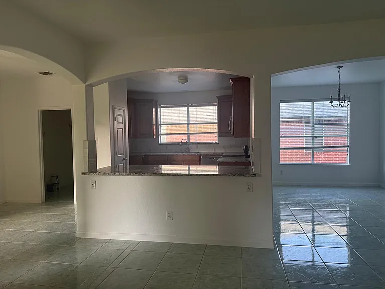 101 Cliffbrook Dr — Photo 16