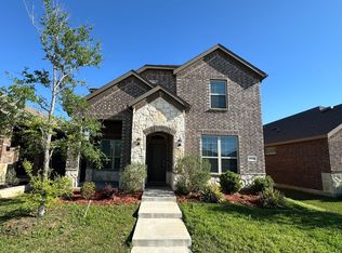 2333 Larimar Dr, Aubrey, TX 76227