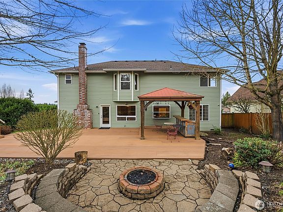 3rd image of 5207 69th Drive NE