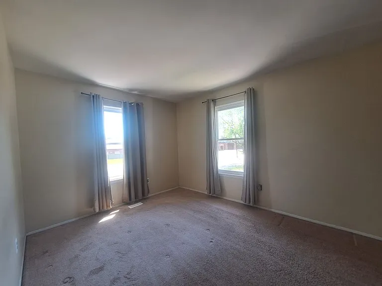 22649 Martin Rd — Photo 15