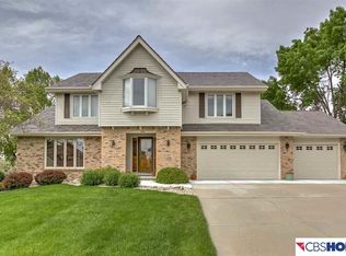 16556 Elm St, Omaha, NE 68130