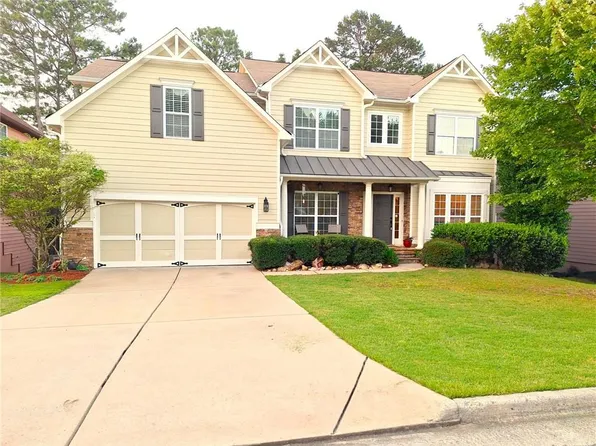 522 Blue Mountain Rise, Canton, GA 30114