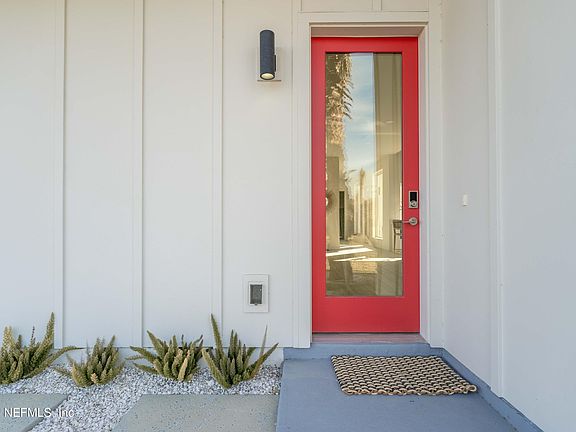 5th image of 28 FLAGLER Drive