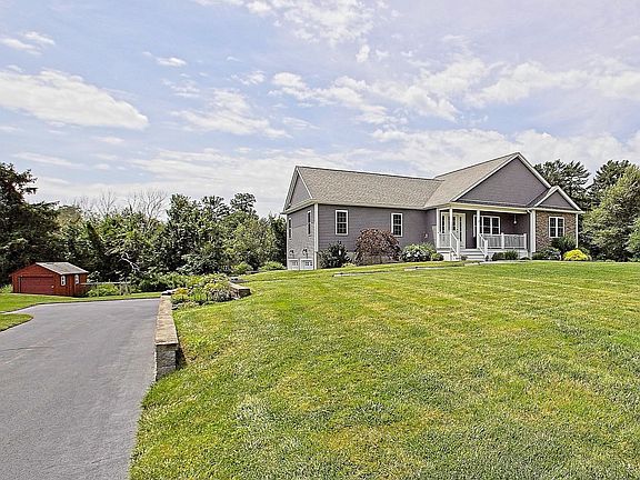 2nd image of 3 Blacksmith Dr
