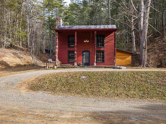 9th image of this home