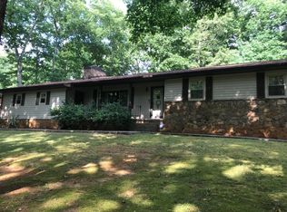 106 Oakland Ln, Sweetwater, TN 37874