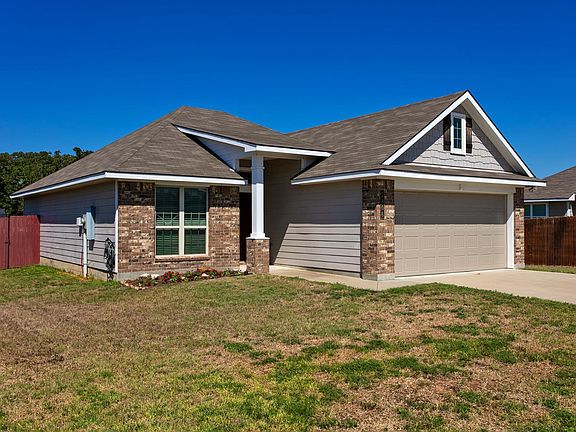 2nd image of 2806 Porters Way