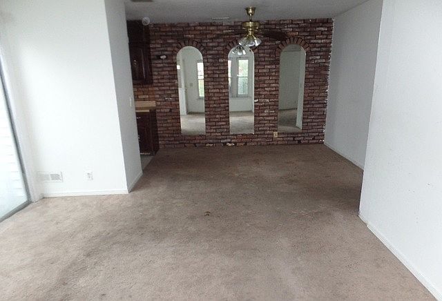 1st image of 7H Fernwood Dr