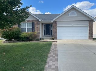 845 Saybrook Falls Dr, Fairview Heights, IL 62208