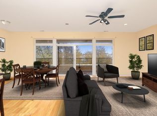 4717 W Pensacola Ave APT 3, Chicago, IL 60641