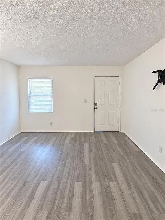 1 bed, 1.0 bath, 504 sqft, $1,150 — Photo 3