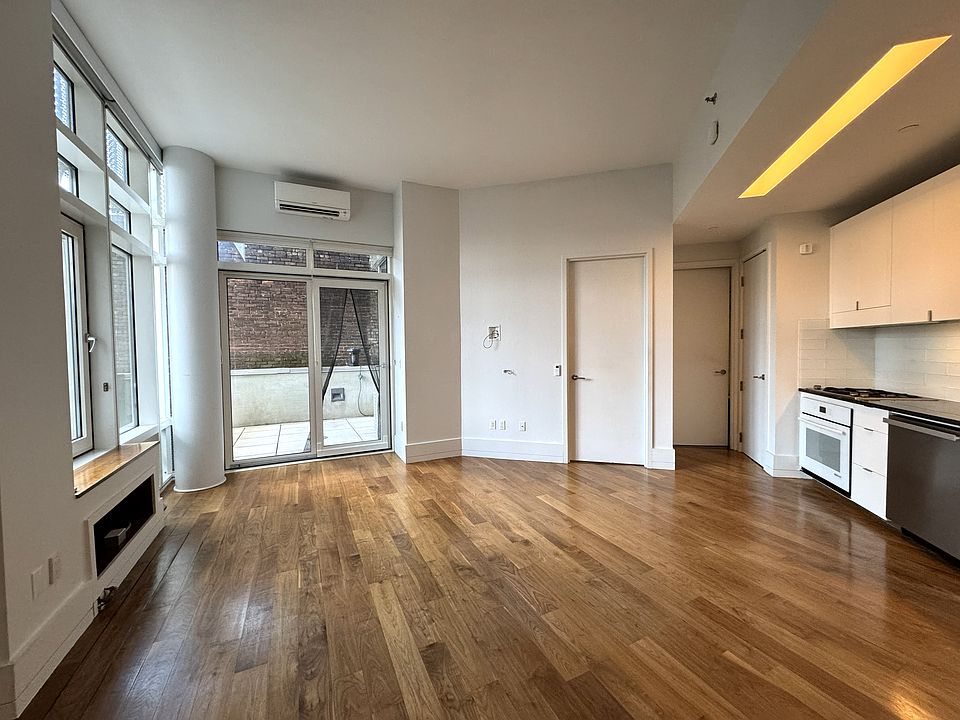 1st image of 10-17 Jackson Ave #2F
