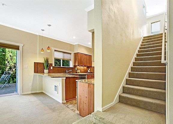 5th image of 2957 142nd Pl SE APT 8