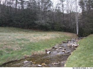 880 Fairway Dr, Lake Toxaway, NC 28747