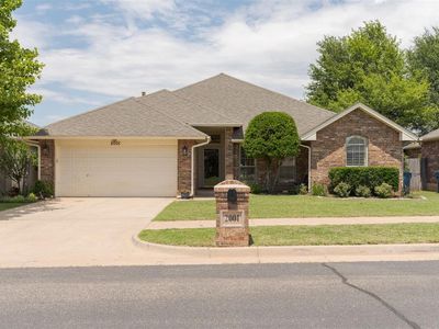 2001 Cedar Meadow Ln, Edmond, OK, 73003