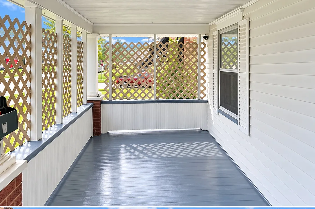 3 bed, 1.5 bath, $1,200 — Photo 2