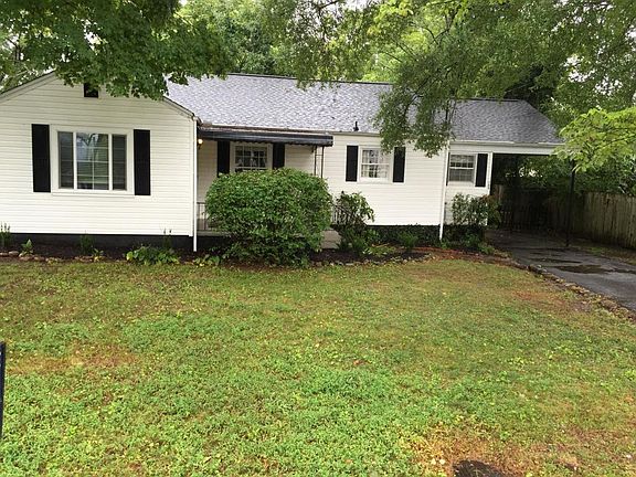 2nd image of 104 Brentwood Dr