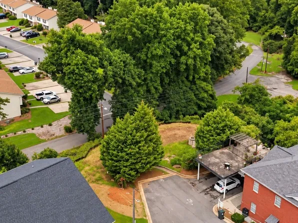 2455 Terrace Vw, Gainesville, GA 30501