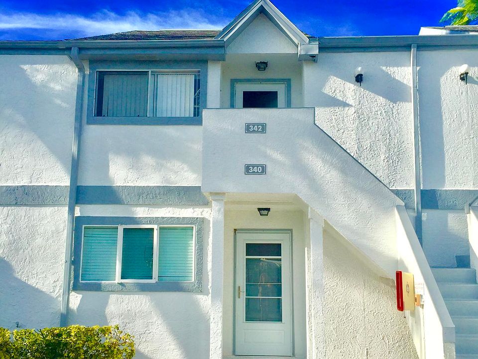 1st image of 342 Beach Park Ln #342