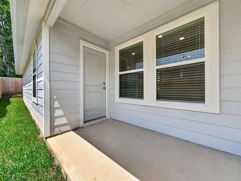 11943 Detar Ct — Photo 35