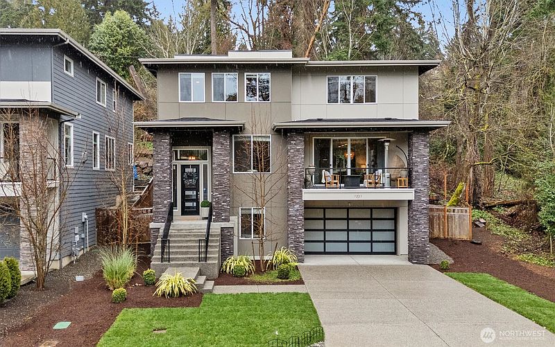 3rd image of 7223 NE 118th Court