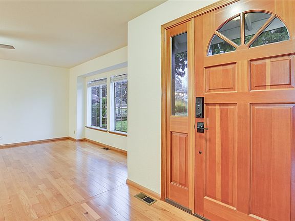2nd image of 14026 55th Avenue S