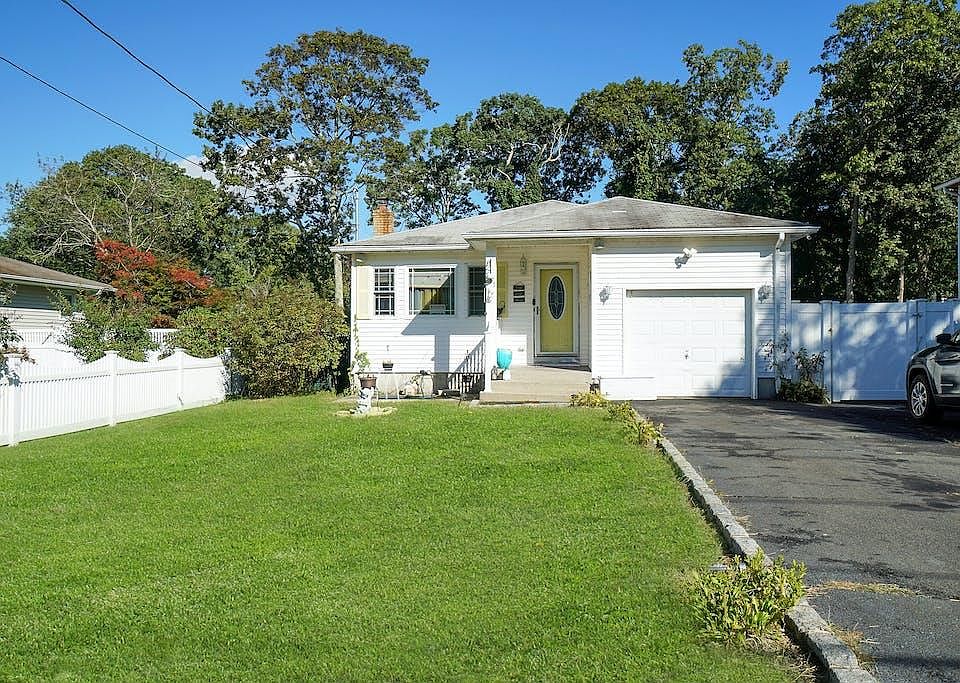 1st image of 185 E Parkview Dr