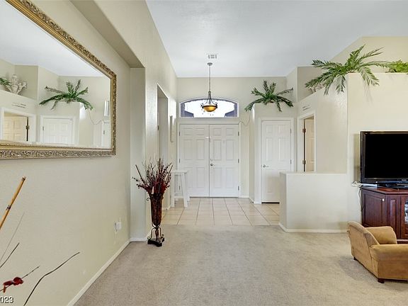 3rd image of 9624 Cherry Canyon Ave