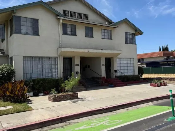 1009 N Fulton St #1009-3-3, Fresno, CA 93728