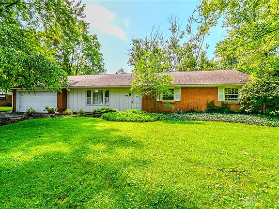 3rd image of 536 Brandwynne Ct