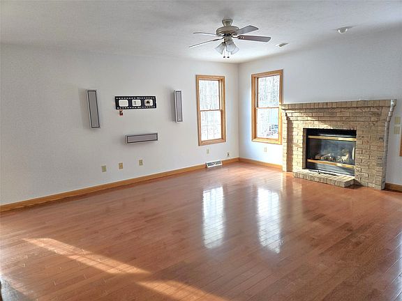 5th image of 5207 Birwood Dr