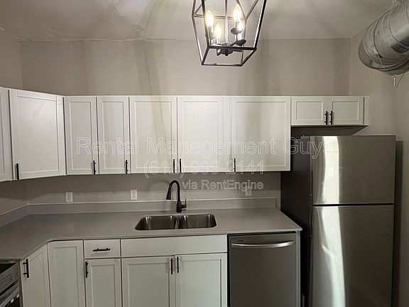 2nd image of 1500 W Broadway Ave #3