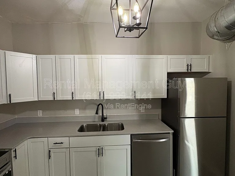 1500 W Broadway Ave #3 — Photo 2