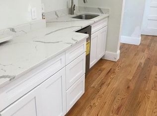 74 Park St FLOOR 3, West Roxbury, MA 02132