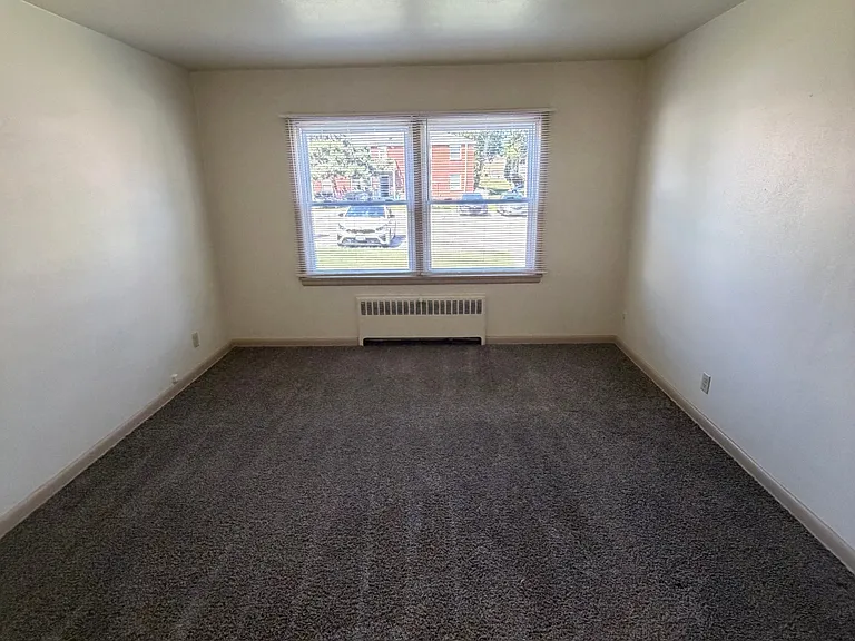 3157 S 47th St #3 — Photo 4