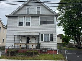 15 Rose St