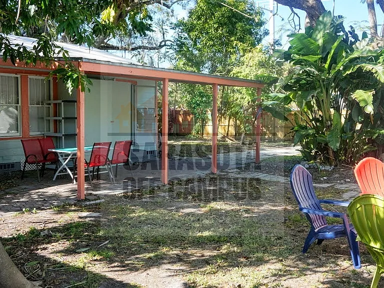3600 Old Bradenton Rd #B — Photo 28