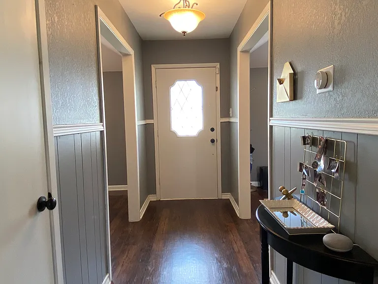 7504 Hollyoak Dr — Photo 11