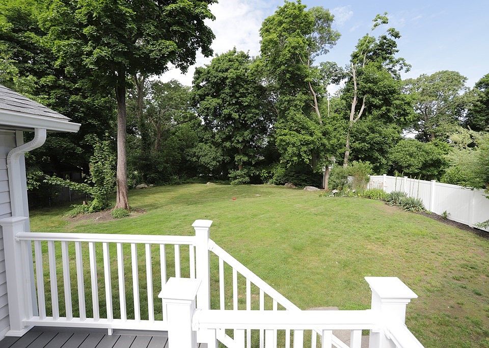 62 Everett St, Middleboro, MA 02346 Zillow