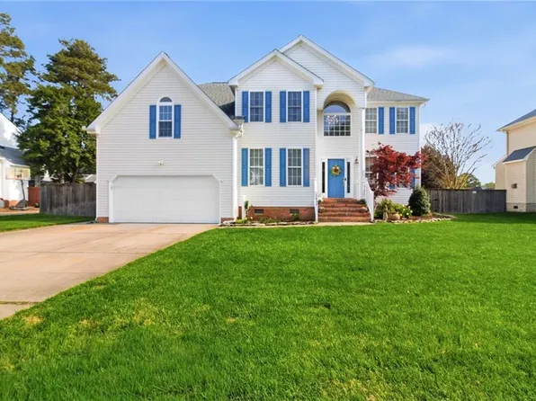 1639 Clearwater Ln, Chesapeake, VA 23322