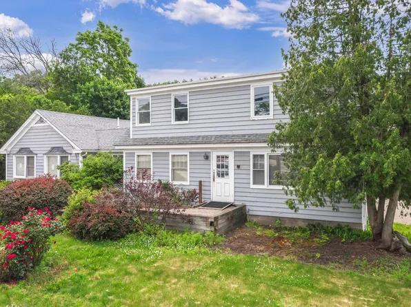 745 Central Avenue, Dover, NH 03820