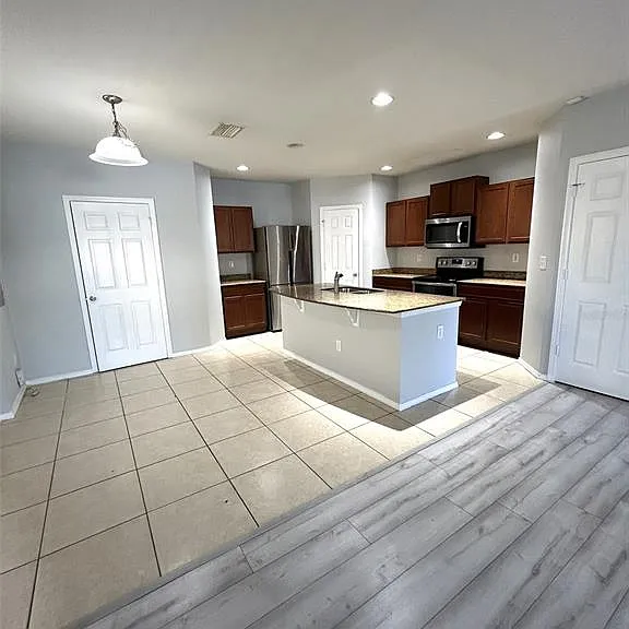 4714 Chatterton Way — Photo 11