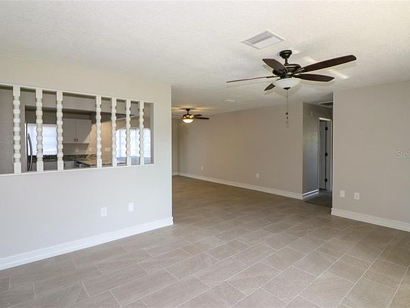 5th image of 926 Hood Ave
