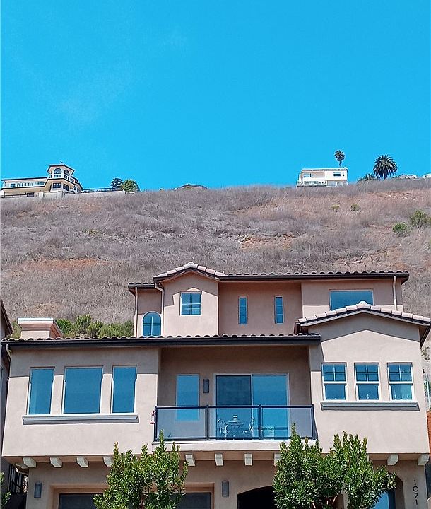 1st image of 1021 Canyon Ln