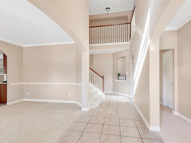 13019 Chandler Chase Ct — Photo 3