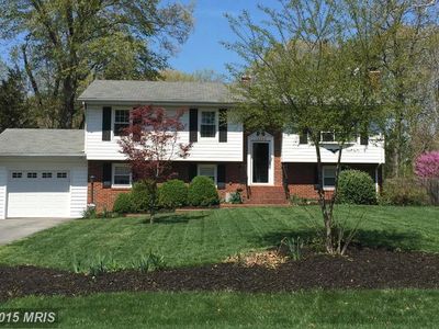 10333 Andrea Ln, La Plata, MD, 20646