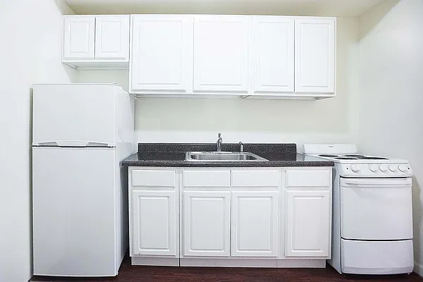 Rented by LG Fairmont Group | media 4