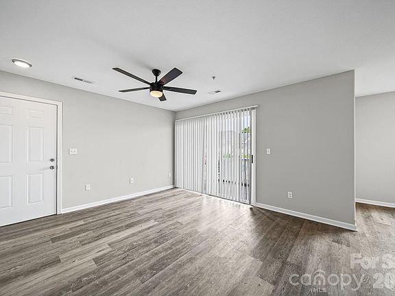 3rd image of 4012 Town Center Rd