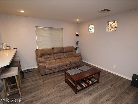 5th image of 10350 Midnight Iris St